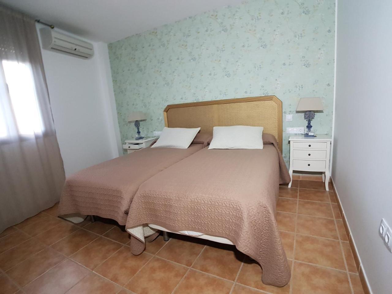 Hostal Meson La Era Ríogordo Extérieur photo